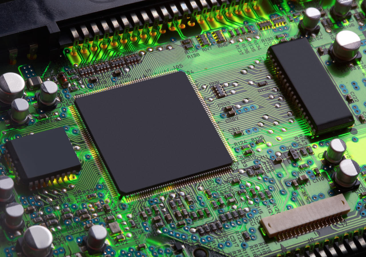 回收博通以太網(wǎng)IC，安森美IGBT模塊，賽靈思FPGA芯片，Microchip傳感器