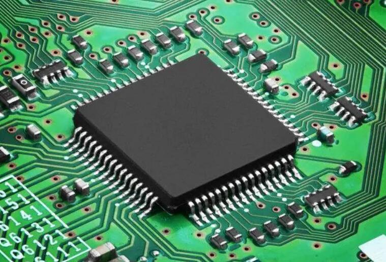 回收存儲器、傳感器、微控制器、收發(fā)器，新能源IC，5G 芯片
