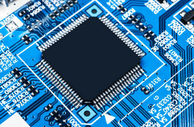 供應 [Infineon] 存儲器系列：供應 DRAM 存儲器 IC、NOR 閃存 IC、串行閃存存儲器 IC